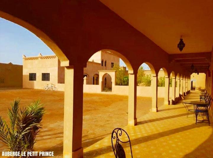 Hotel Riad Le Petit Prince Merzouga Exterior photo